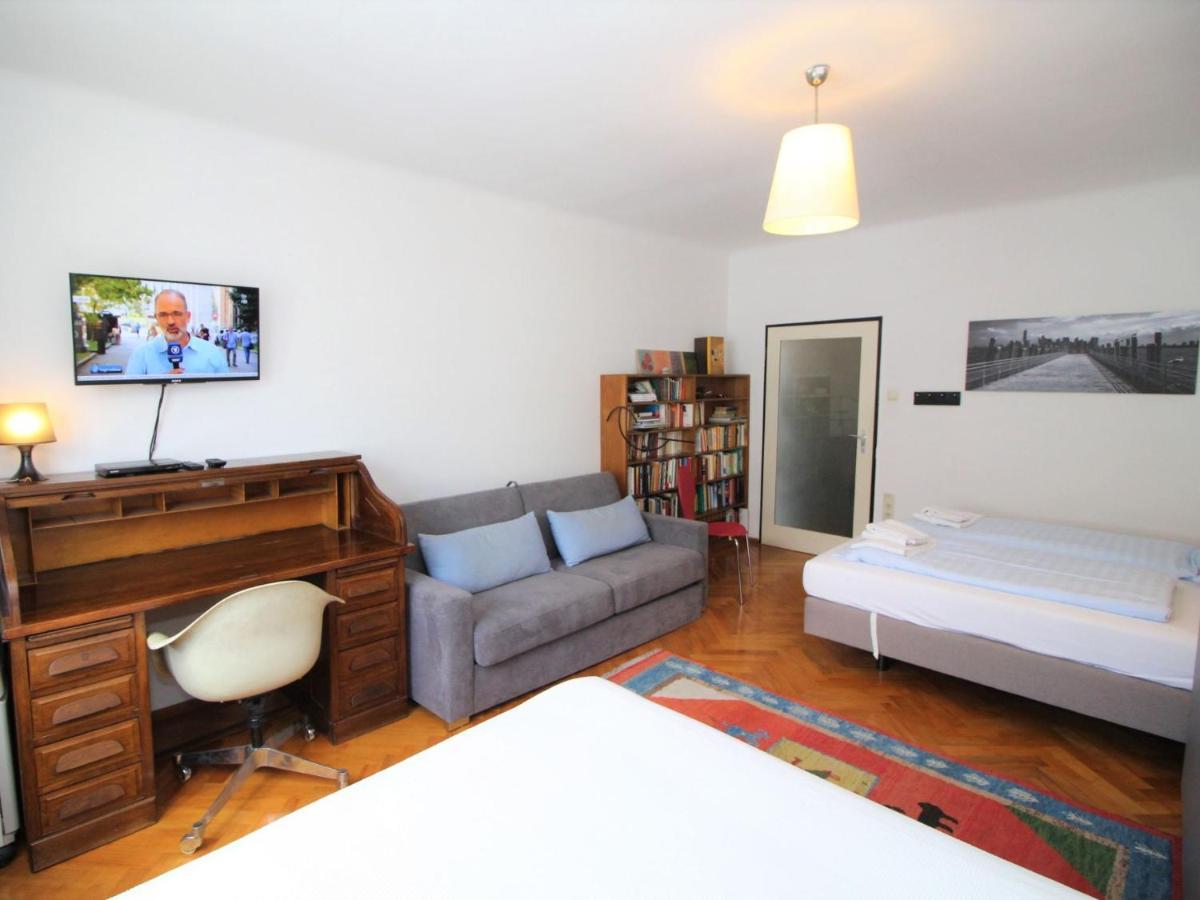 Apartment Opera By Interhome เวียนนา ภายนอก รูปภาพ