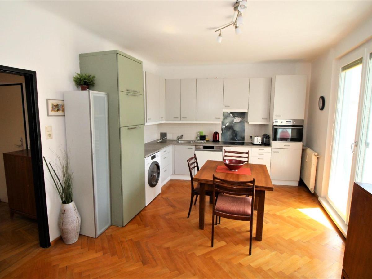 Apartment Opera By Interhome เวียนนา ภายนอก รูปภาพ